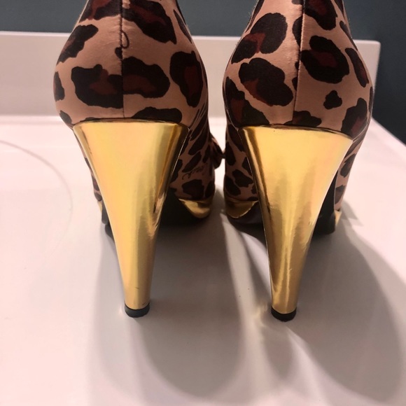 Coach Leopard Print Heels - Picture 5 of 7